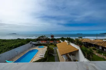 Cobertura Duplex 225m², frente total para o mar