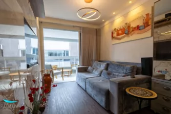 3 quartos sendo 2 suítes, 113m², 2 vagas, mobiliado e equipado